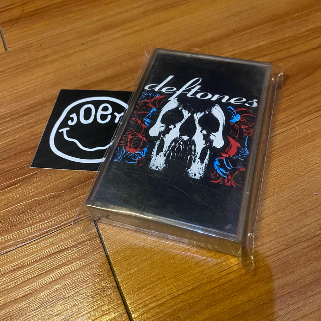 kaset deftones - self tittled