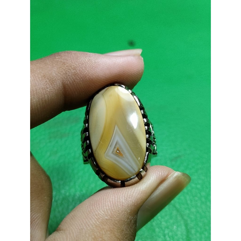 akik Sulaiman bungkem