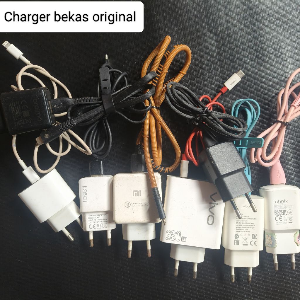 charger HP bekas berkualitas tinggal pakai casan type c/micro/iphone
