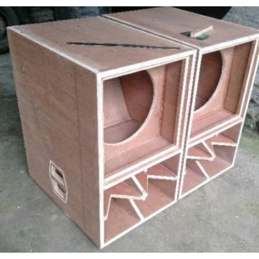 BoxCBS15incBahqn15mm