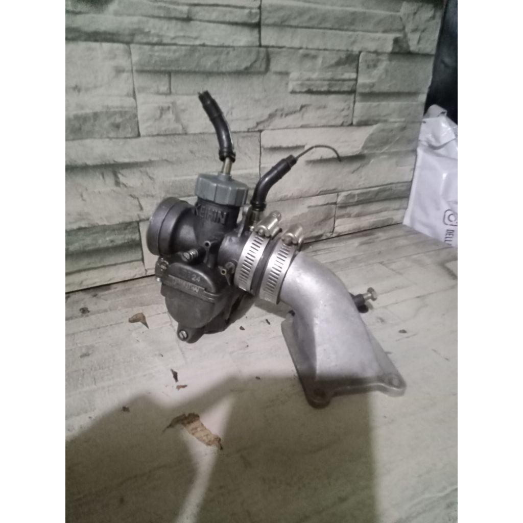 manifold + karbu pe24 pnp Suzuki rc 100
