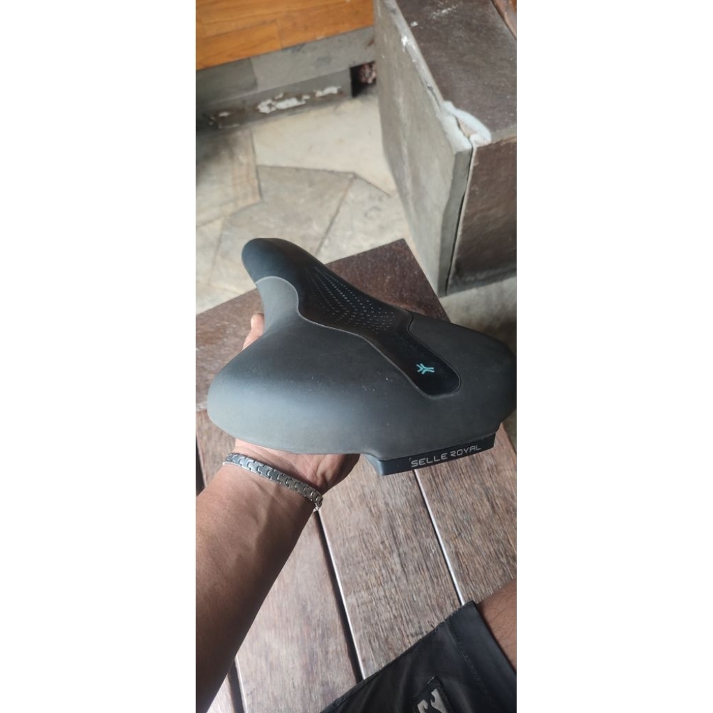 saddle selle royal scientia size M