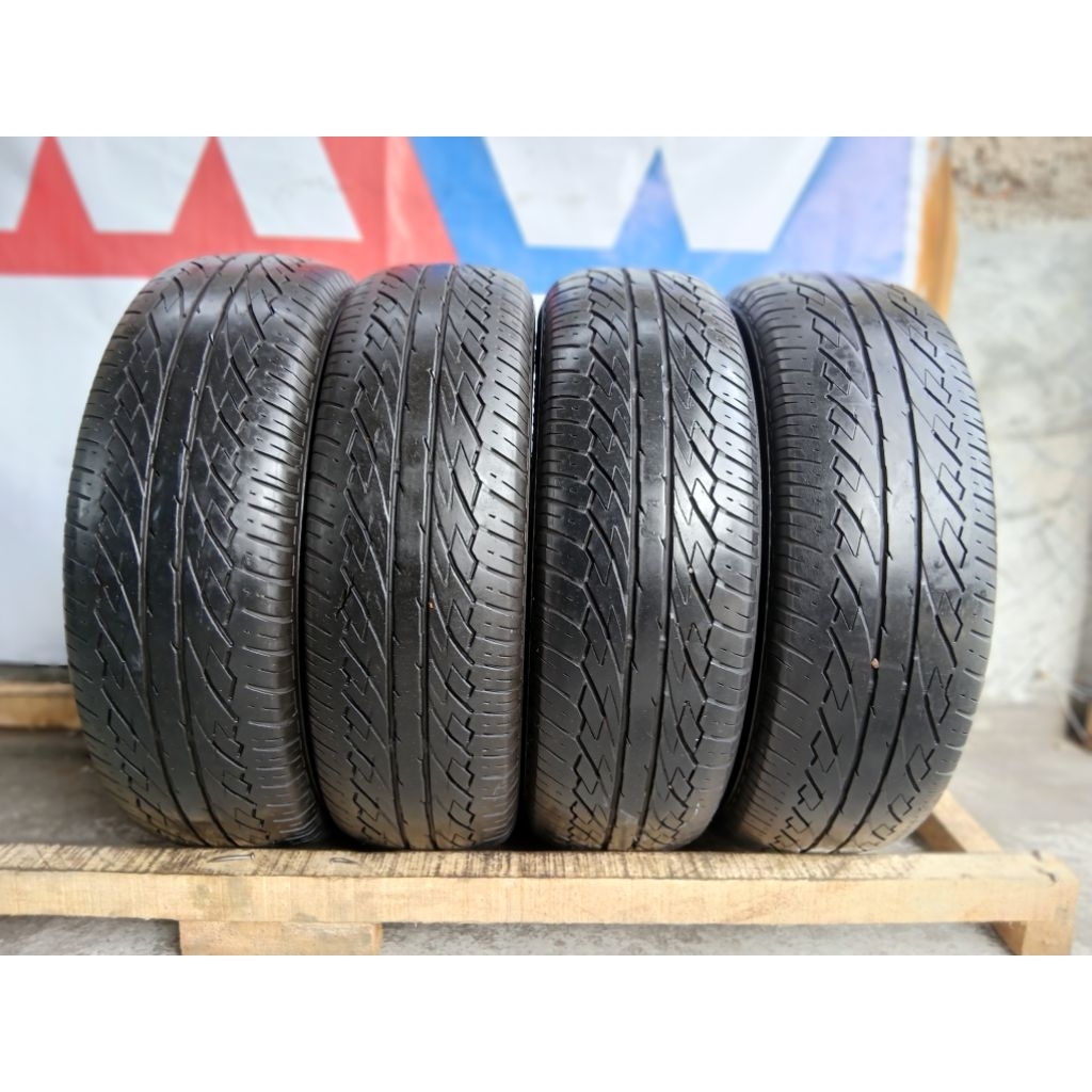 Ban Dunlop Sp sport300 185/65R15