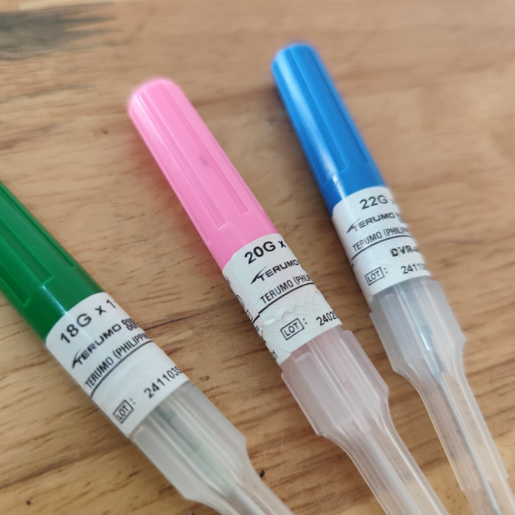 Terumo Surflo 18g 20g 22g TERUMO SURFLO / SURFLO IV CATHETER / SURFLO / ABBOCATH