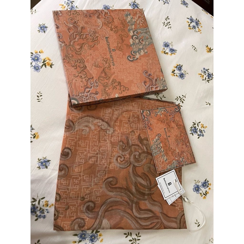 Preloved hijab segiempat Buttonscarves The Wave - Sunset