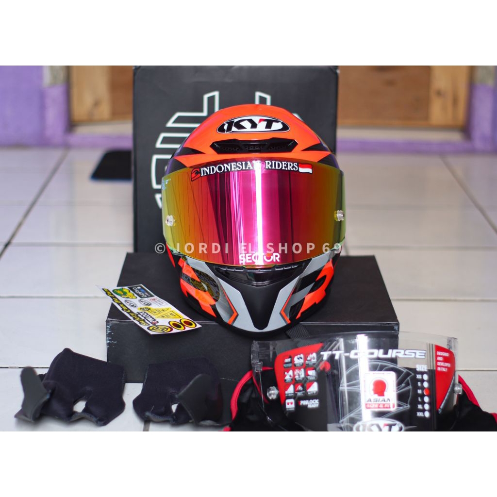 KYT TTC Repaint Full Variasi Helm TT Revo Like New