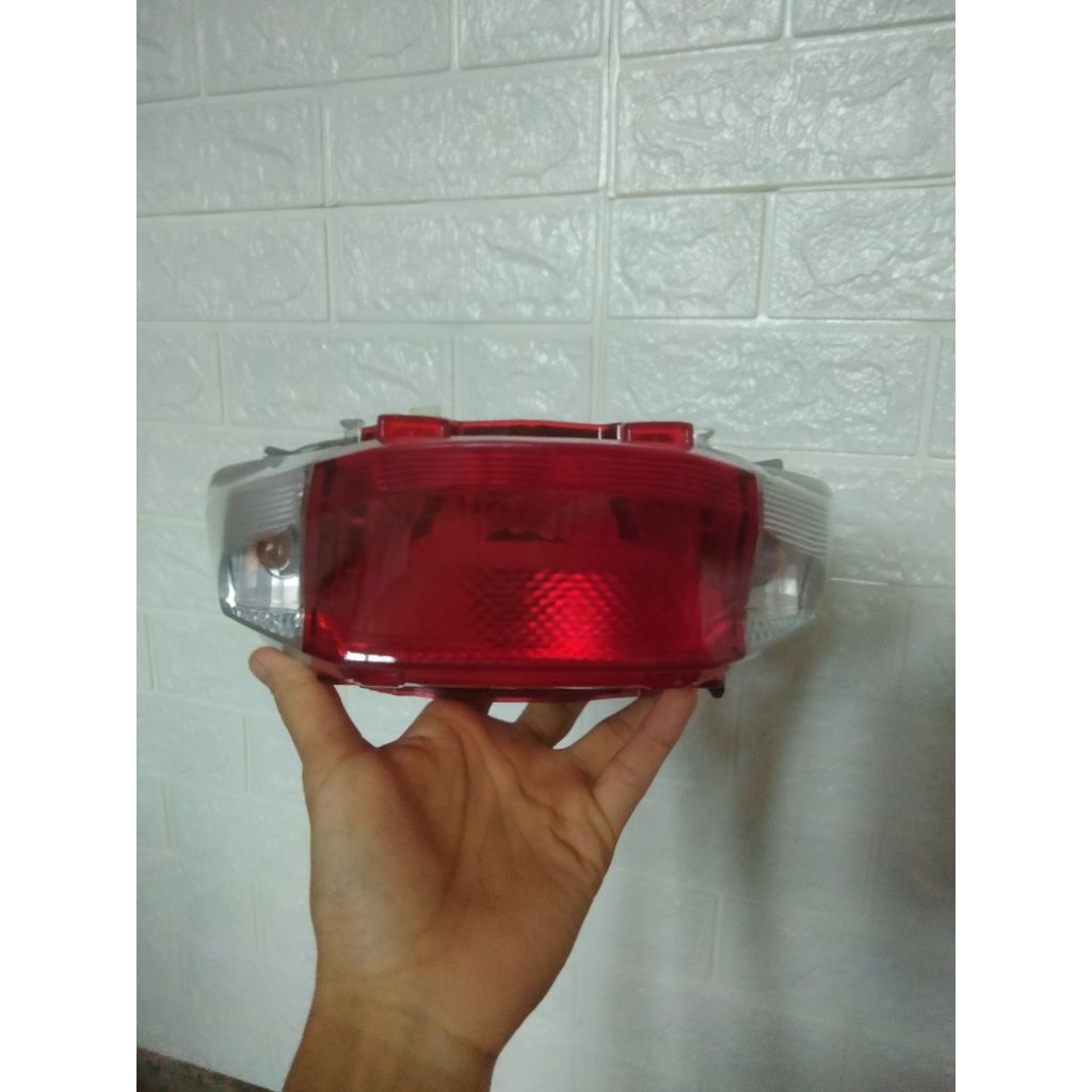 lampu belakang beat deluxe,2020,2025