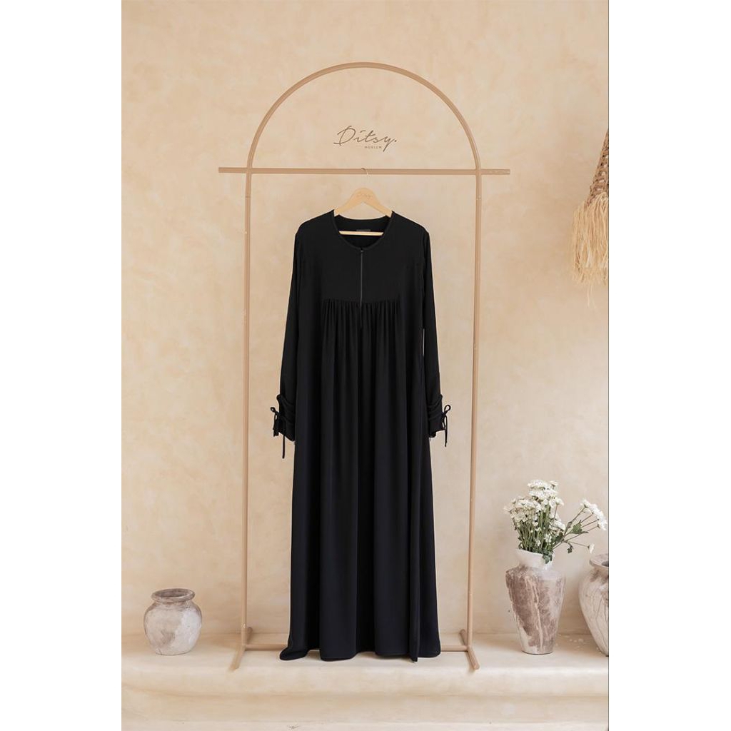 DITSY MOSLEM JANUARI 2026 LIRAEL MAIRA JETBLACK S