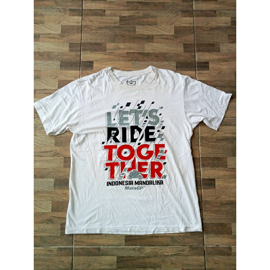 Original Kaos Moto GP Mandalika