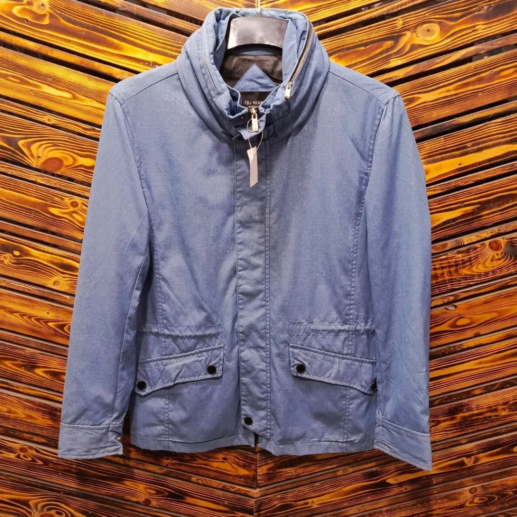 jaket parka TBJ NEARBY hidden hoodie size L casual bagus