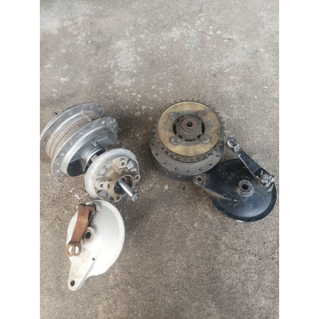 tromol belakang set yamaha kecil fizr force1 alfa tromol fizr alfa original