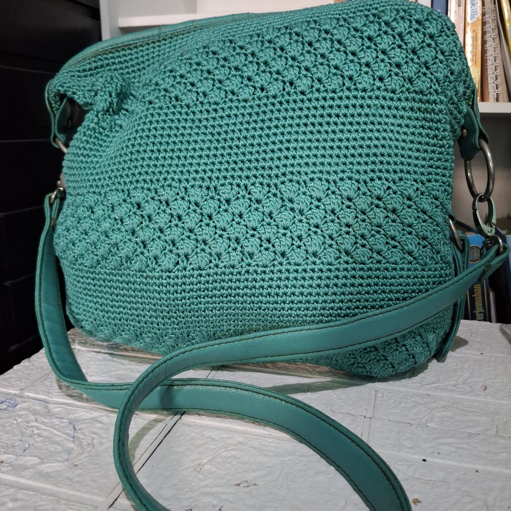 Preloved Tas Shoulder Bag / Hobo Rajut