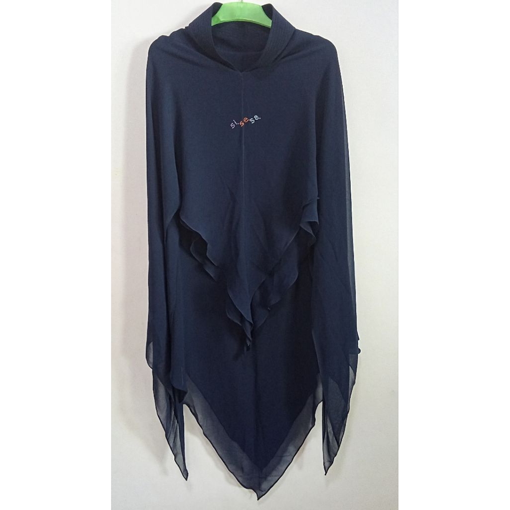 sisesa Khimar navy
