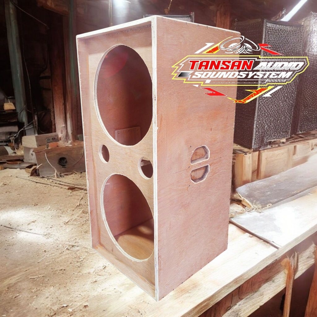 Box Speaker 12 Inchi Double Kotak Sabun Tw Bulat/Lubang Angin (dm. 6,2 cm)