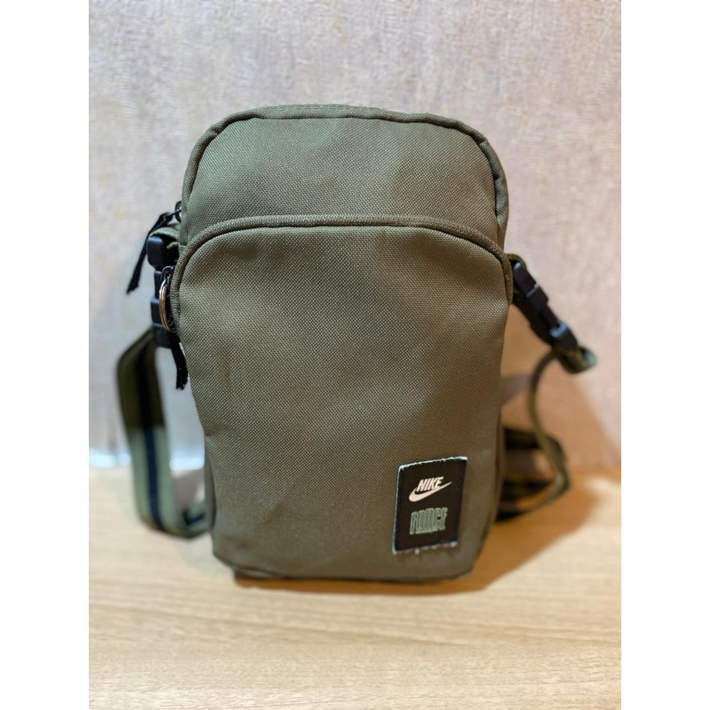 Tas Selempang Pria Nike Men’s Sling Bag Bagus Murah