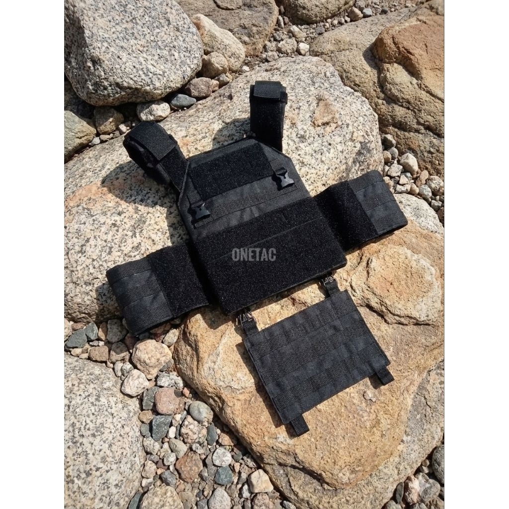 Tactical Vest Plate Carrier + Dummy Plate