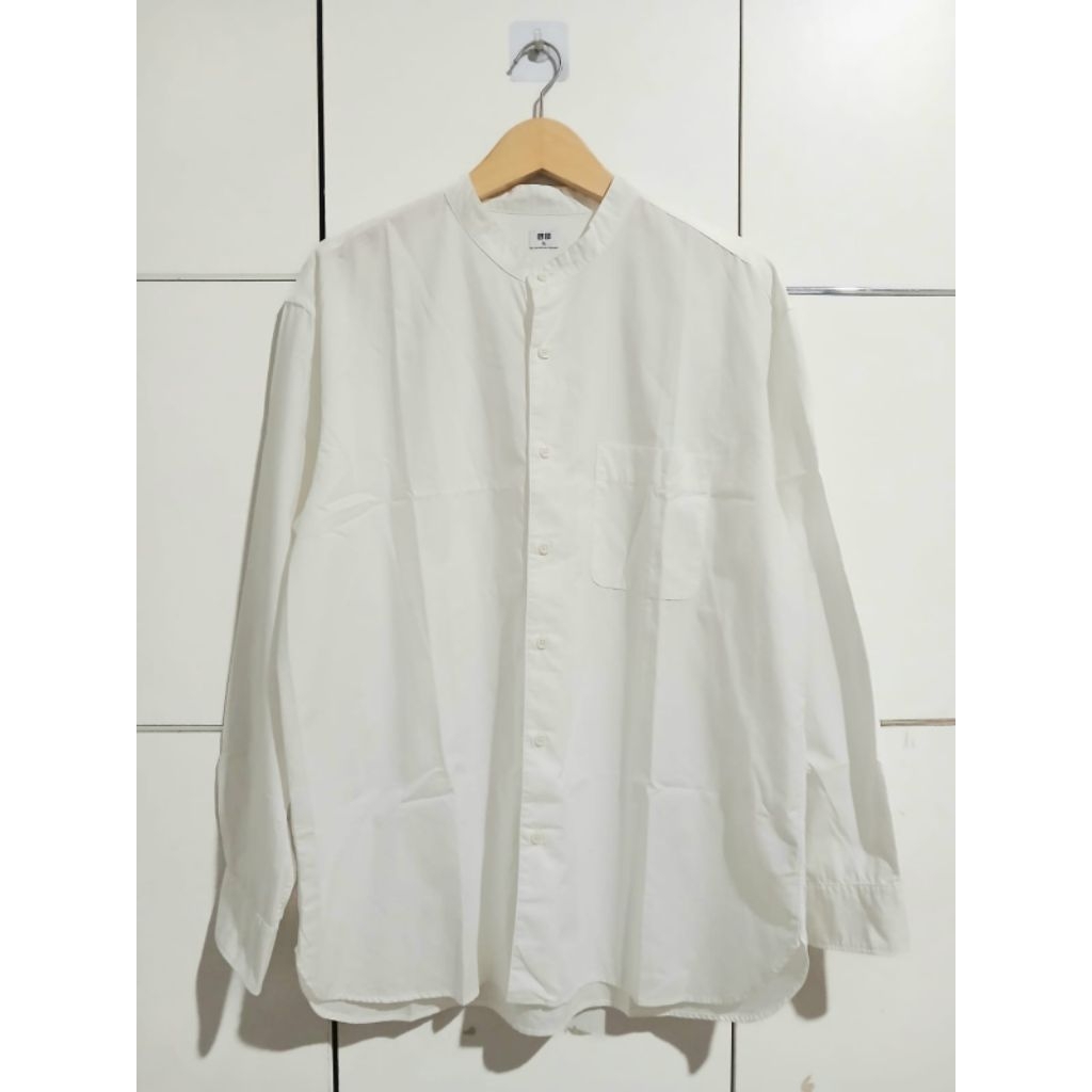 Uniqlo Shanghai Kemeja Pria Kerah Tegak XL