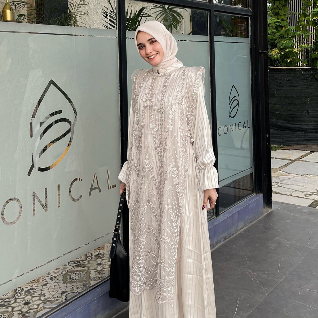 ANNORA DRESS by Kajani