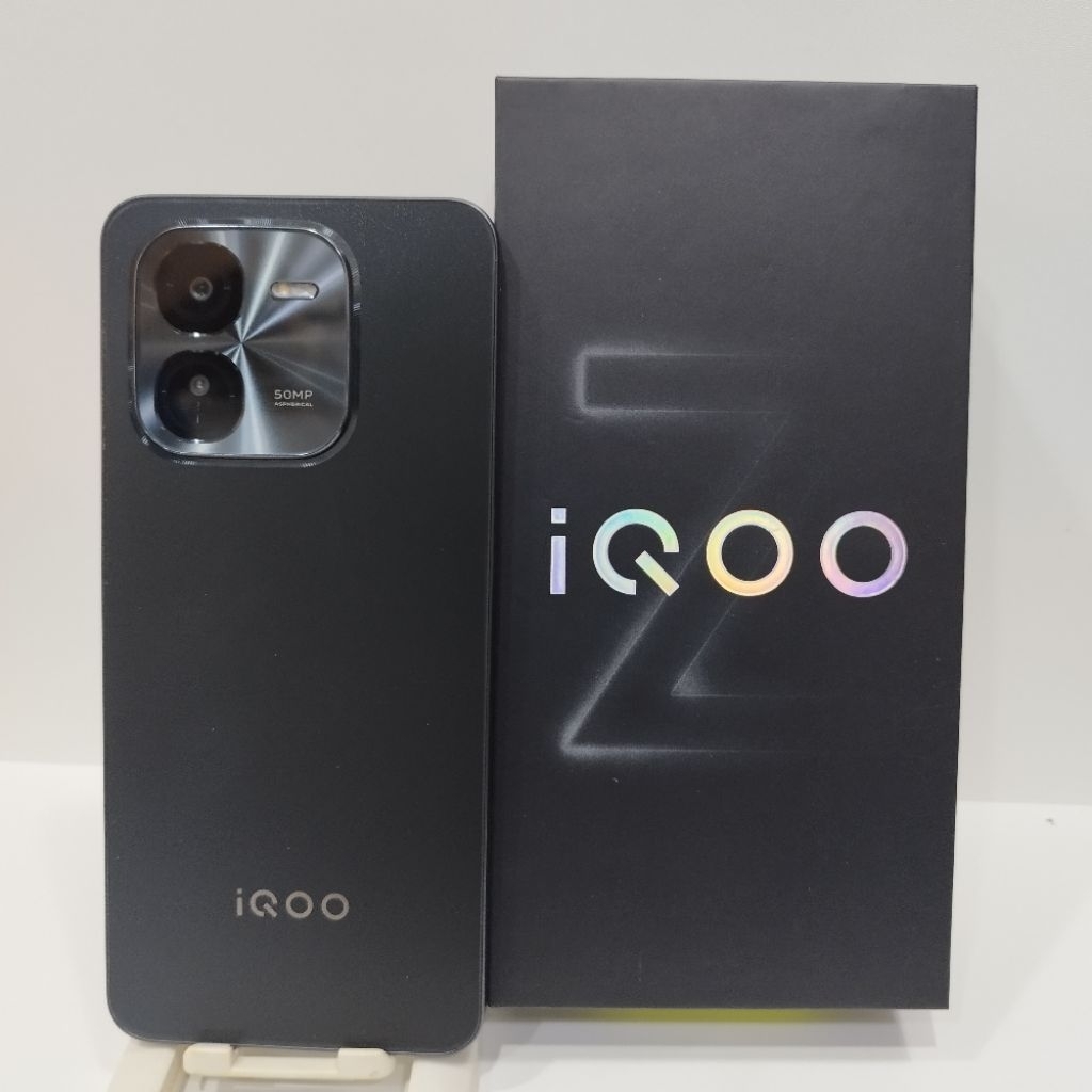 IQOO Z9X 5G 12/256GB Hanphone second fullset original bergaransi