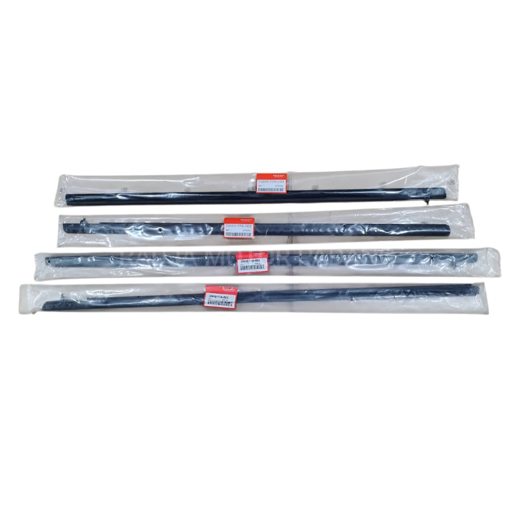 Pelipit Karet Kaca Luar Weather Strip Molding Door Hrv 2015 2016 2017 2018 2019 2020 2021 72410-T7a 