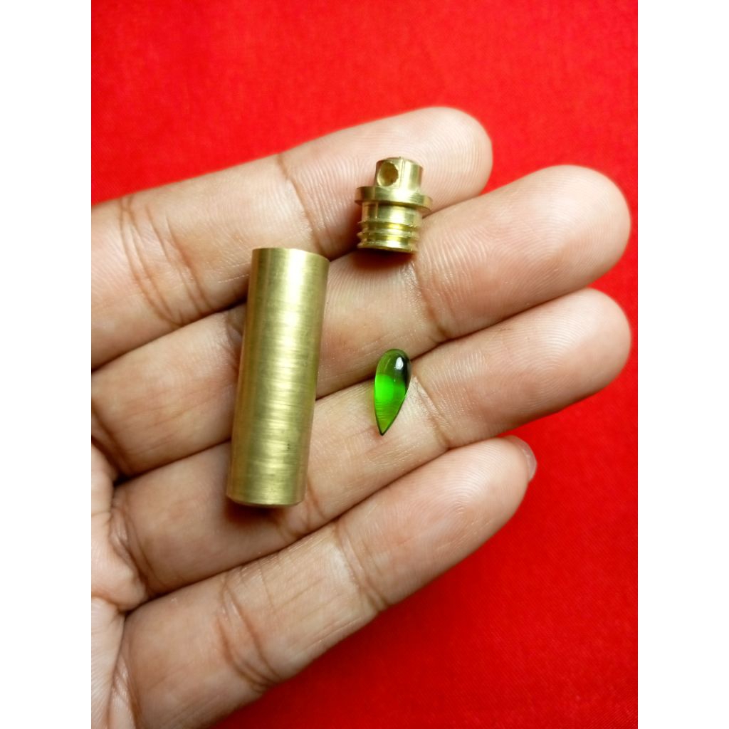 liontin tabung Kuningan batu hijau model embun.j