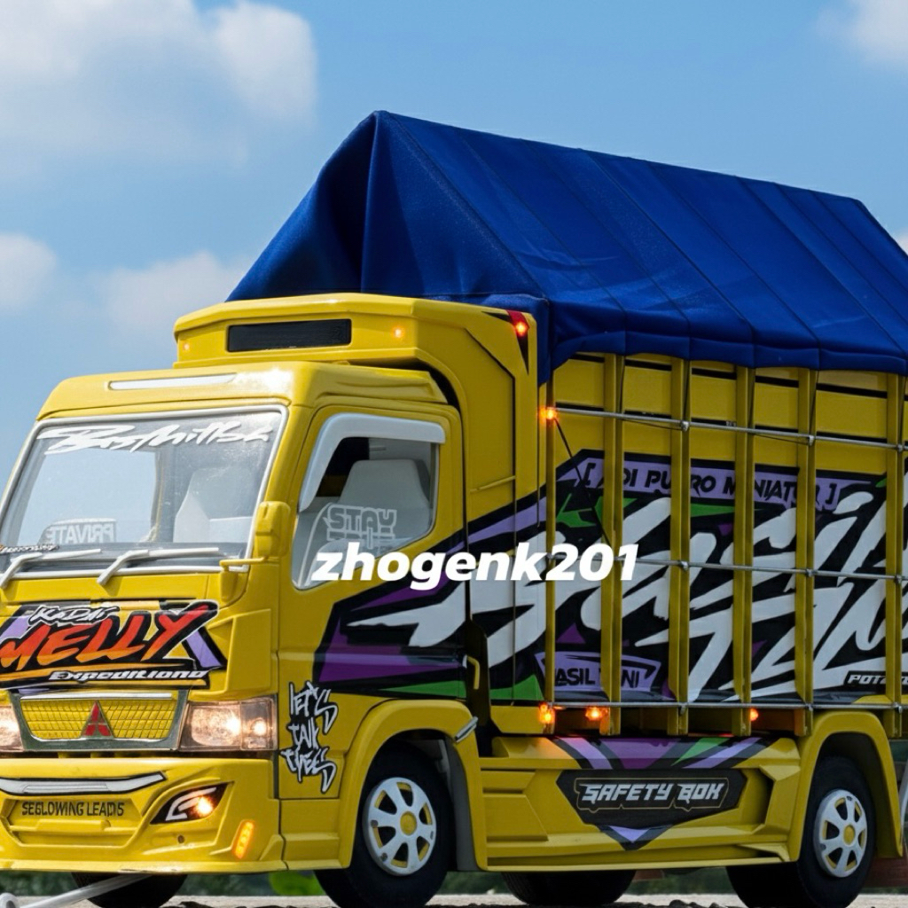 PROMO Miniatur TRUK OLENG Full Variasi Lampu Terpal Dari Kayu Asli - Mainan Anak Truk Oleng Non Rc P