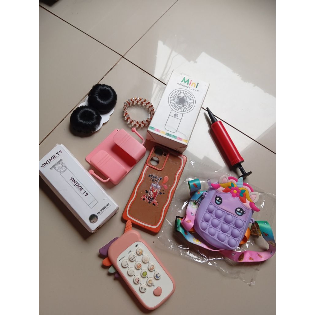 ambil semua 35 aja kipas rambut palsu cukur jenggot mainan anak silikon tas holder hp gelang