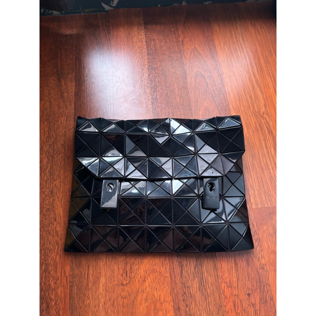 preloved baobao messanger bag