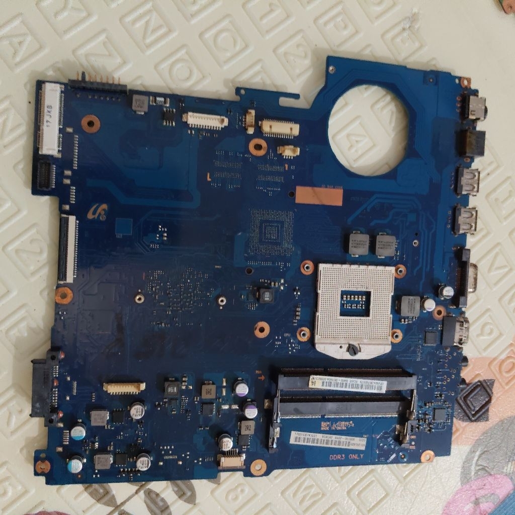motherboard mainboard mobo mati Laptop samsung RV418