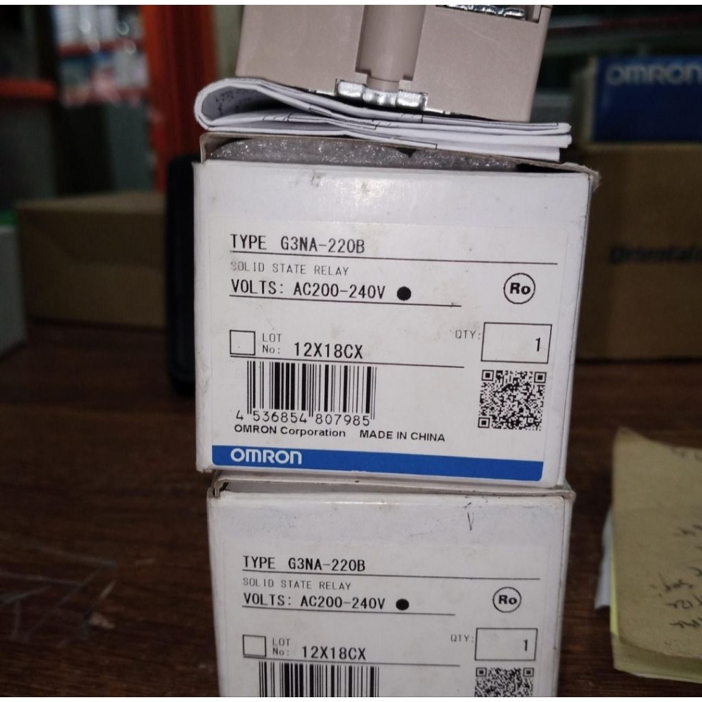 SOLID STATE RELAY OMRON G3NA-220B 24-240VAC 20A ORIGINAL