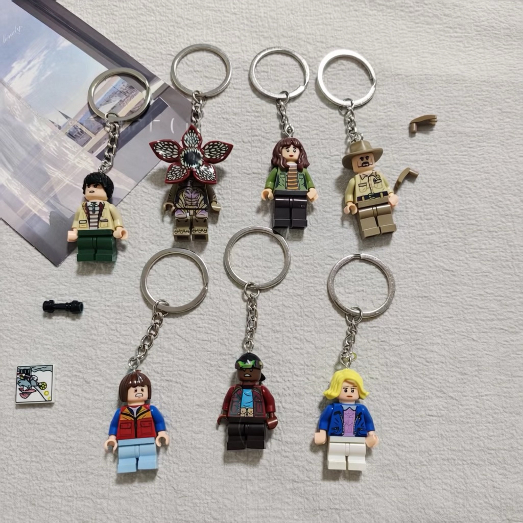 [PRE ORDER] Keychain Lego Stranger Things Gantungan Kunci