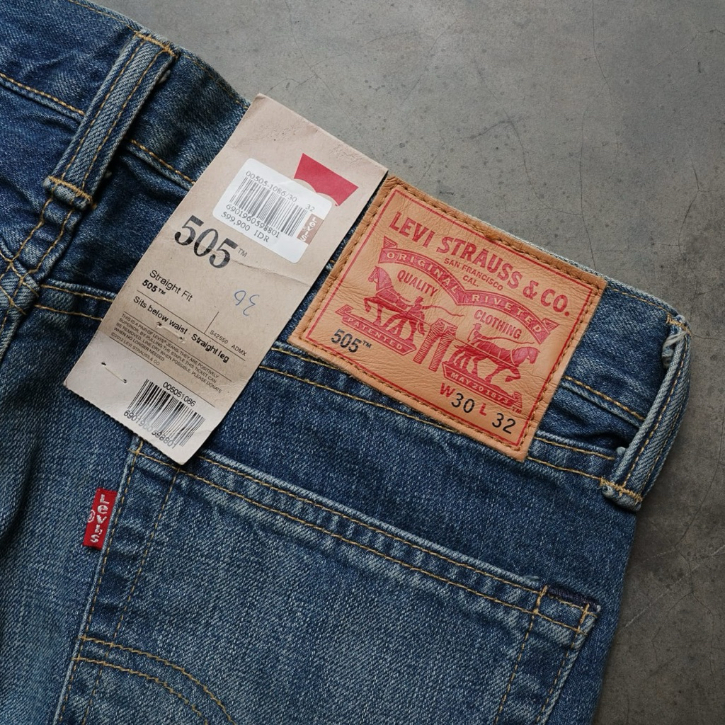 Celana Jeans Levis 505