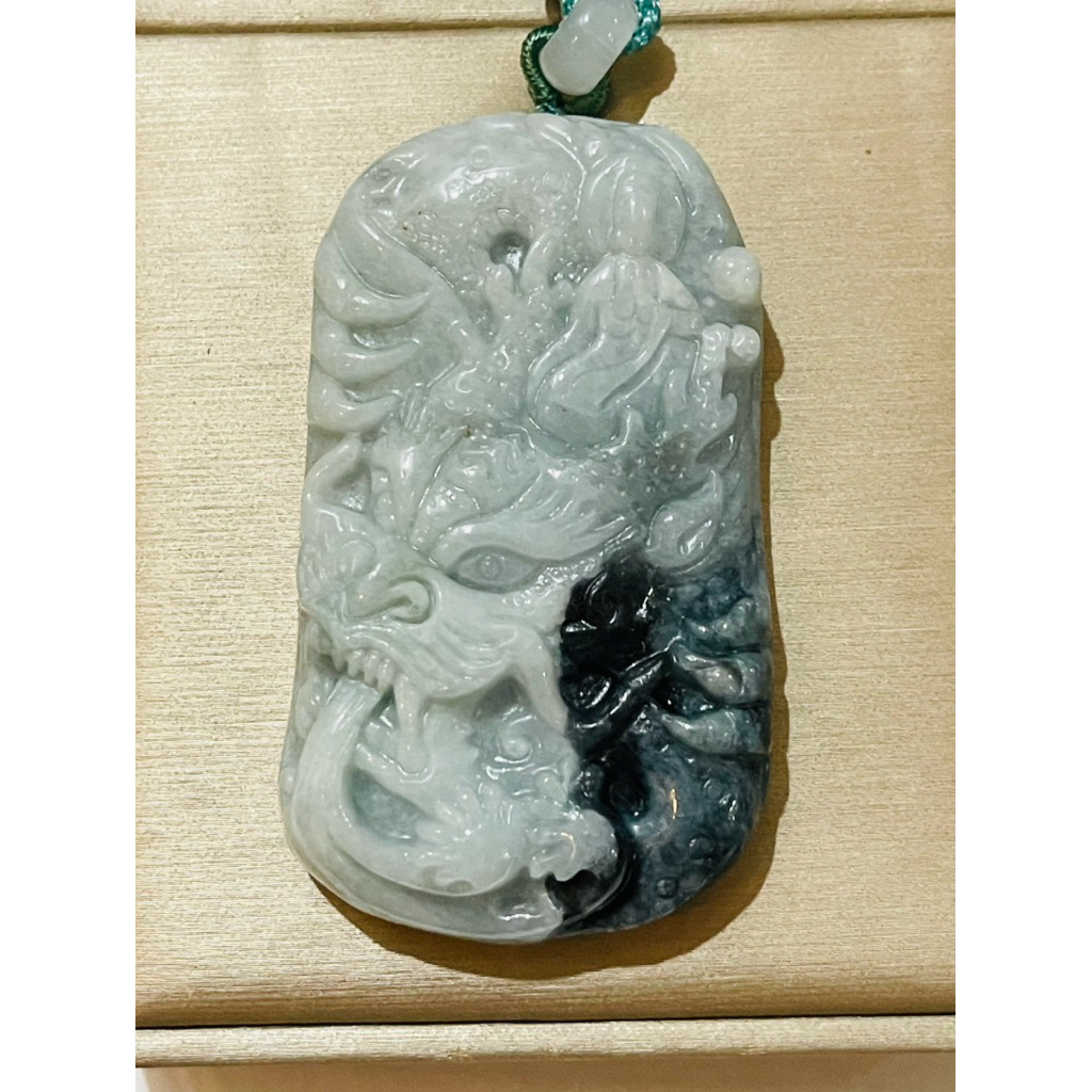 Liontin Ukir Naga Giok Burma tipe A