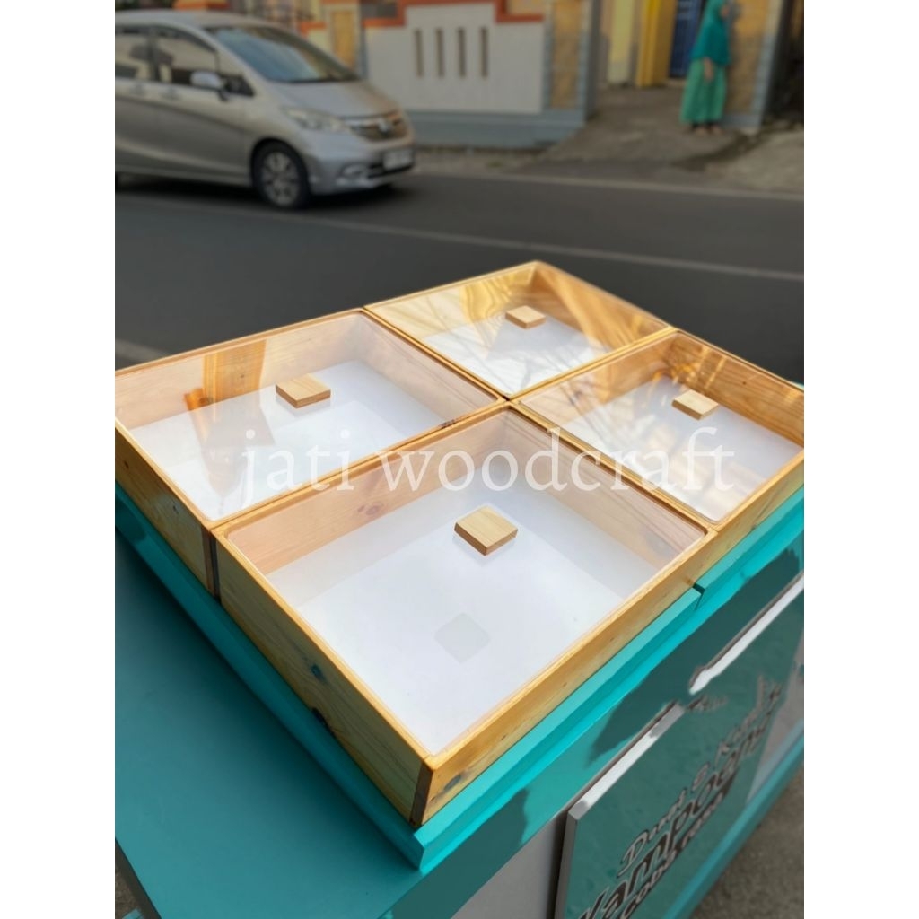 Box Donat Kayu Set Kaki Penyangga / SATU SET Box Donat Kayu Dengan Kaki Penyangga / Box Mochi Kayu T