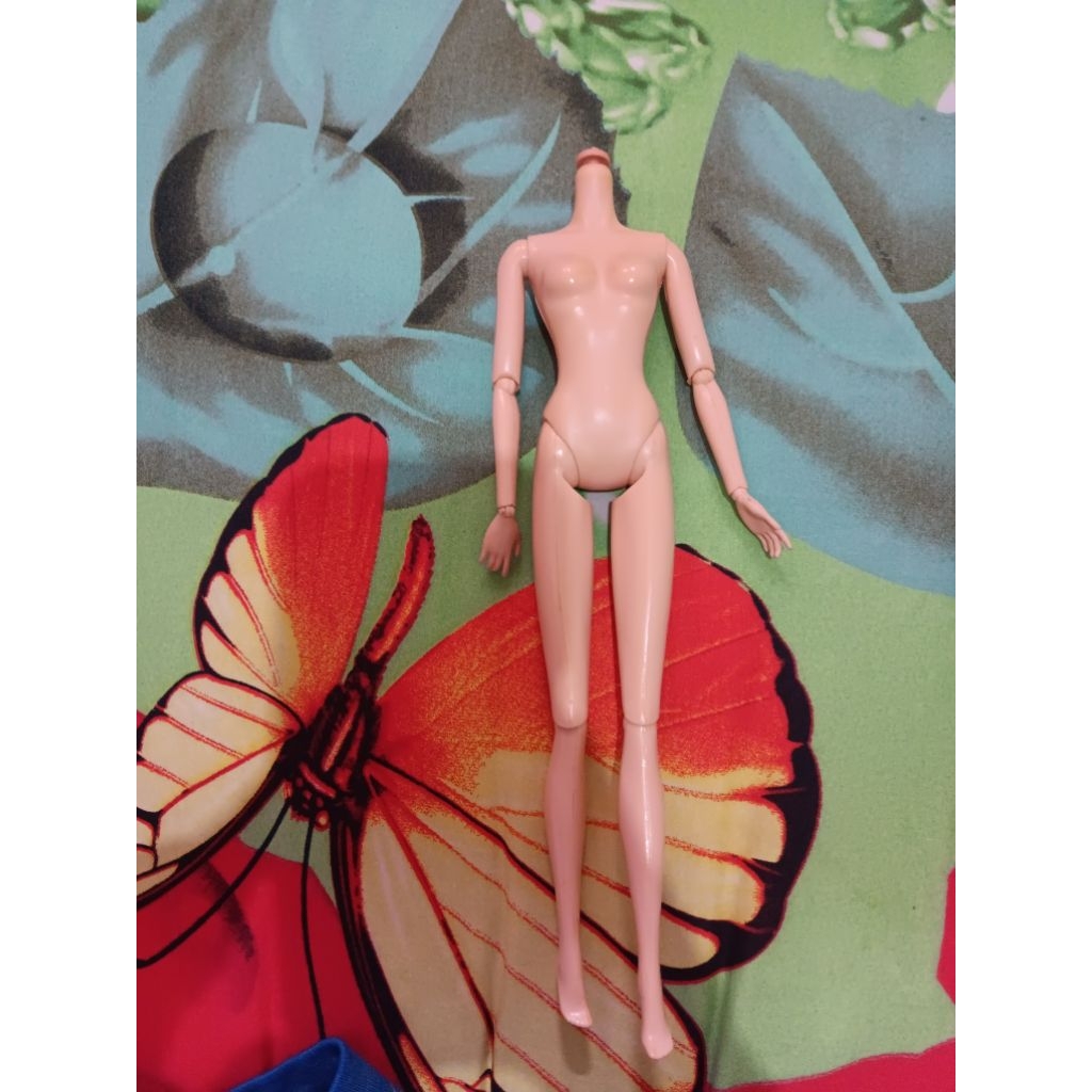 BACA DESKRIPSI DAN LIAT VIDEO/BARBIE COLLECTOR/BARBIE KOLEKTOR/BADAN MUSE/MUSE PIVOTAL/BADAN MUSE PI