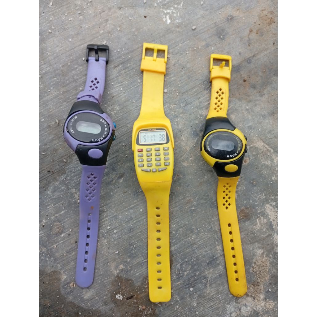 vintage kalkulator watch dan jam fasion TRiax not nike not casio