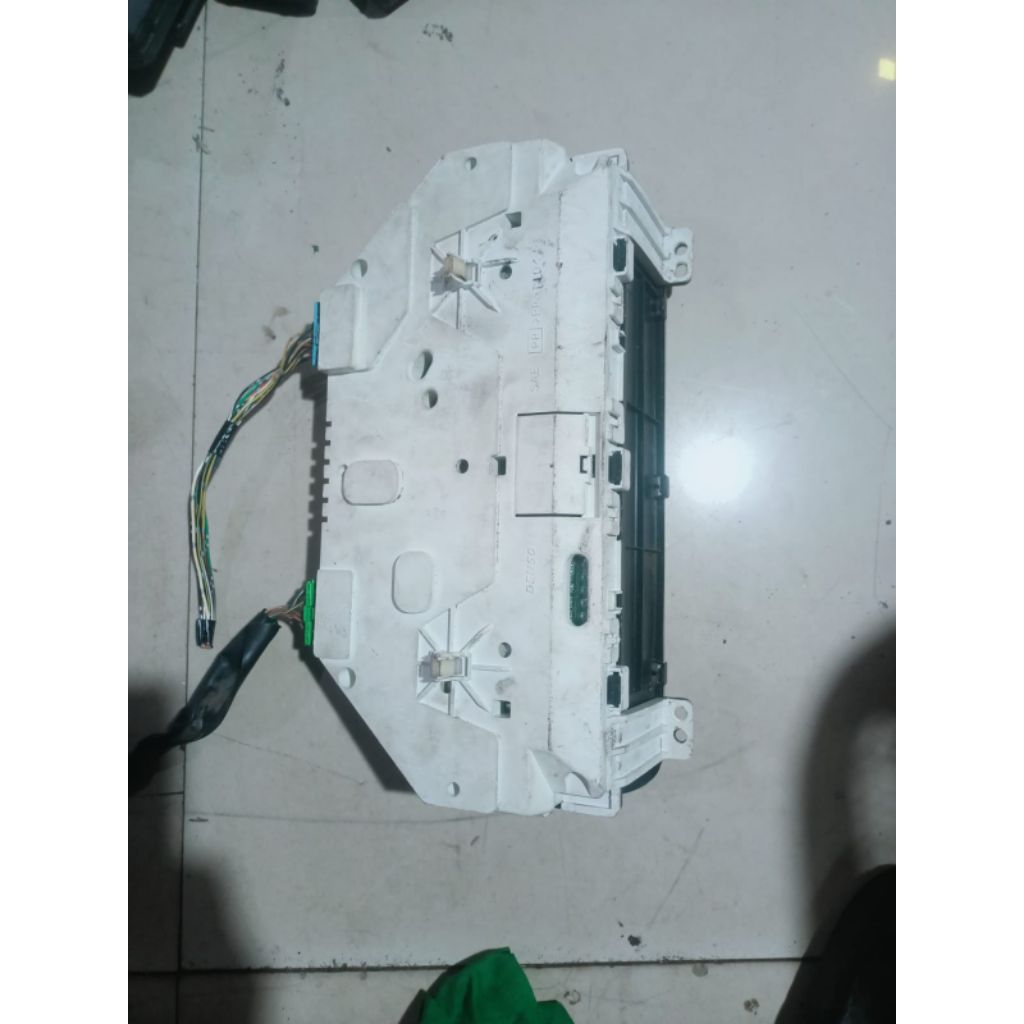 Spido Escudo XL7 tahun 2003/2006