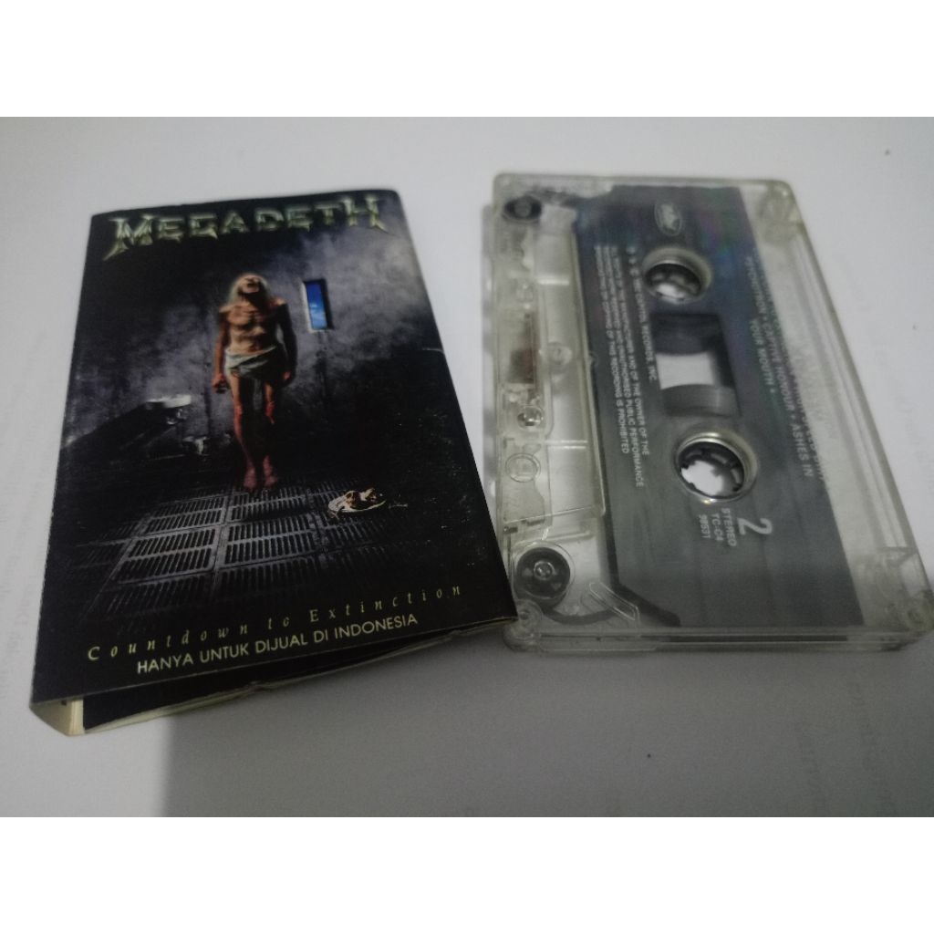kaset megadeth - countdown to exctintion