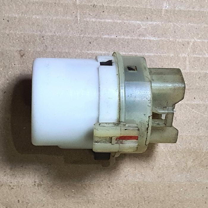 SWITCH STARTER KUNCI KONTAK 93110- 2D000 HYUNDAI MATRIK GETZ SANTA FE