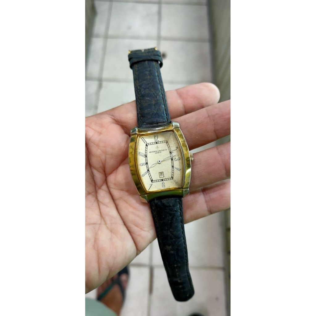 jam tangan pria,kondisi baik,normal semua,mulus dan tidak ada kendala vacheron constantine vintage