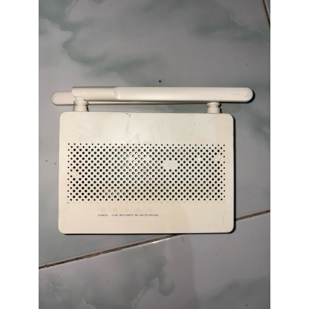 HS8145C5 XPON portbiru