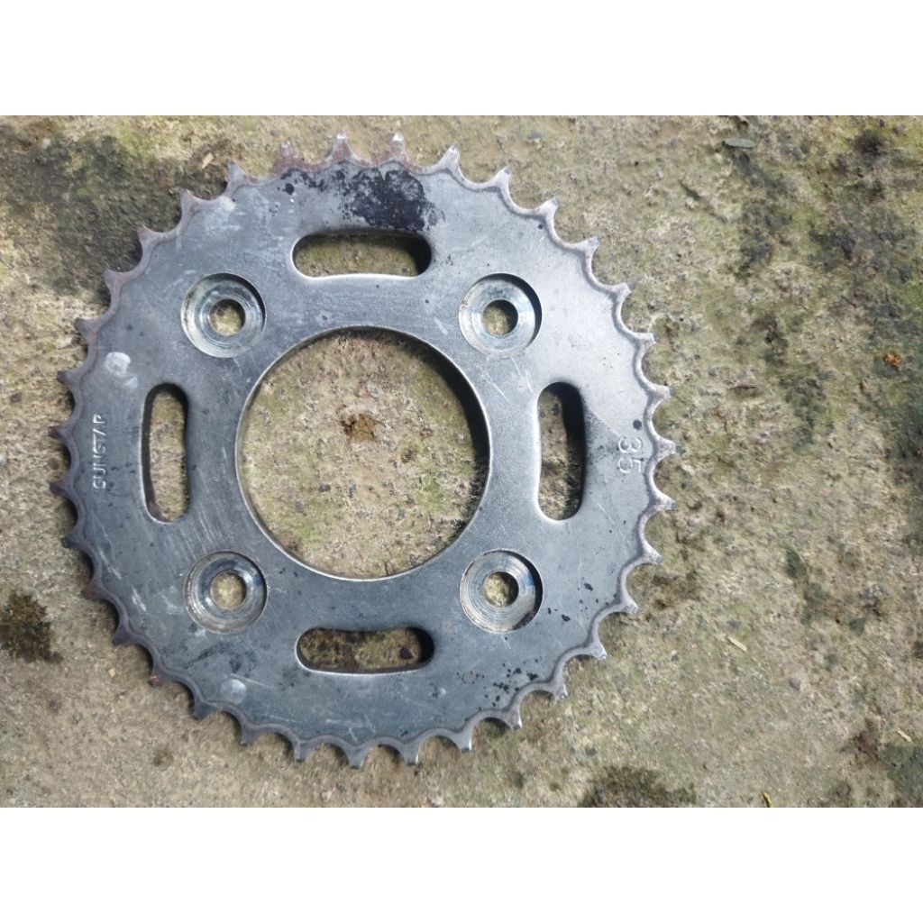 gear lepasan motor Revo lama kondisi masih layak pakai