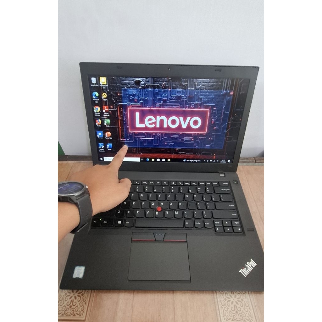 Laptop Seken Layar Sentuh Lenovo Thinkpad T460 Core i5