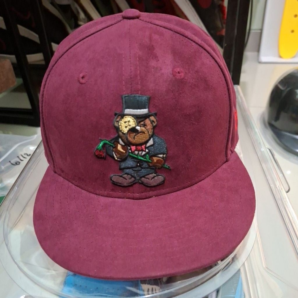 New Era Justfitteds Berlin 'the rose' Bear Valentine Edition 59Fifty Cap