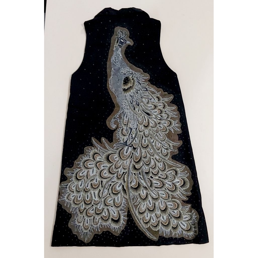 VEST PANJANG BATIK WANITA KEKINIAN BELAKANG MOTIF MERAK PRELOVED