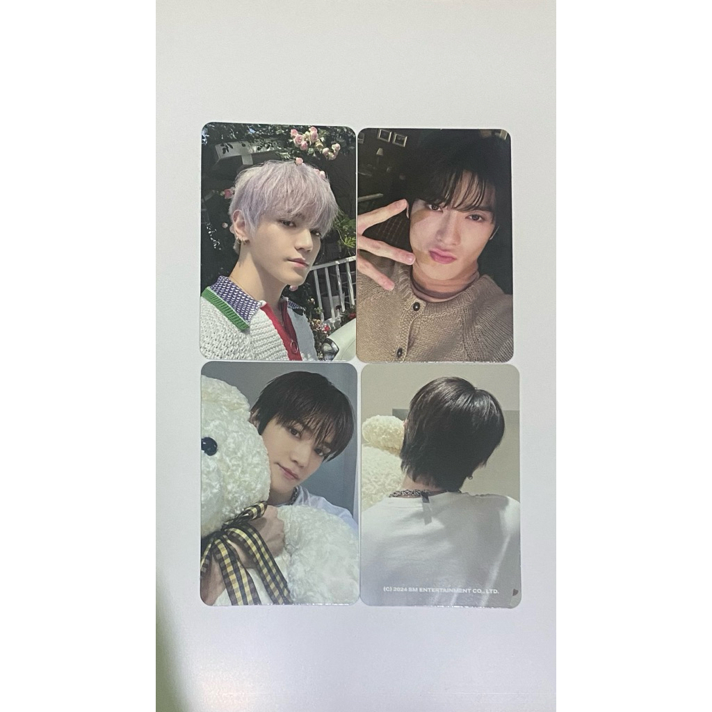 Photocard pc official taeyong anime bto jaehyun E fingers taeyong boneka