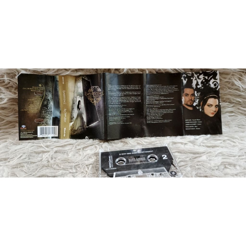 EVANESCENCE THE OVEN DOOR KASET PITA