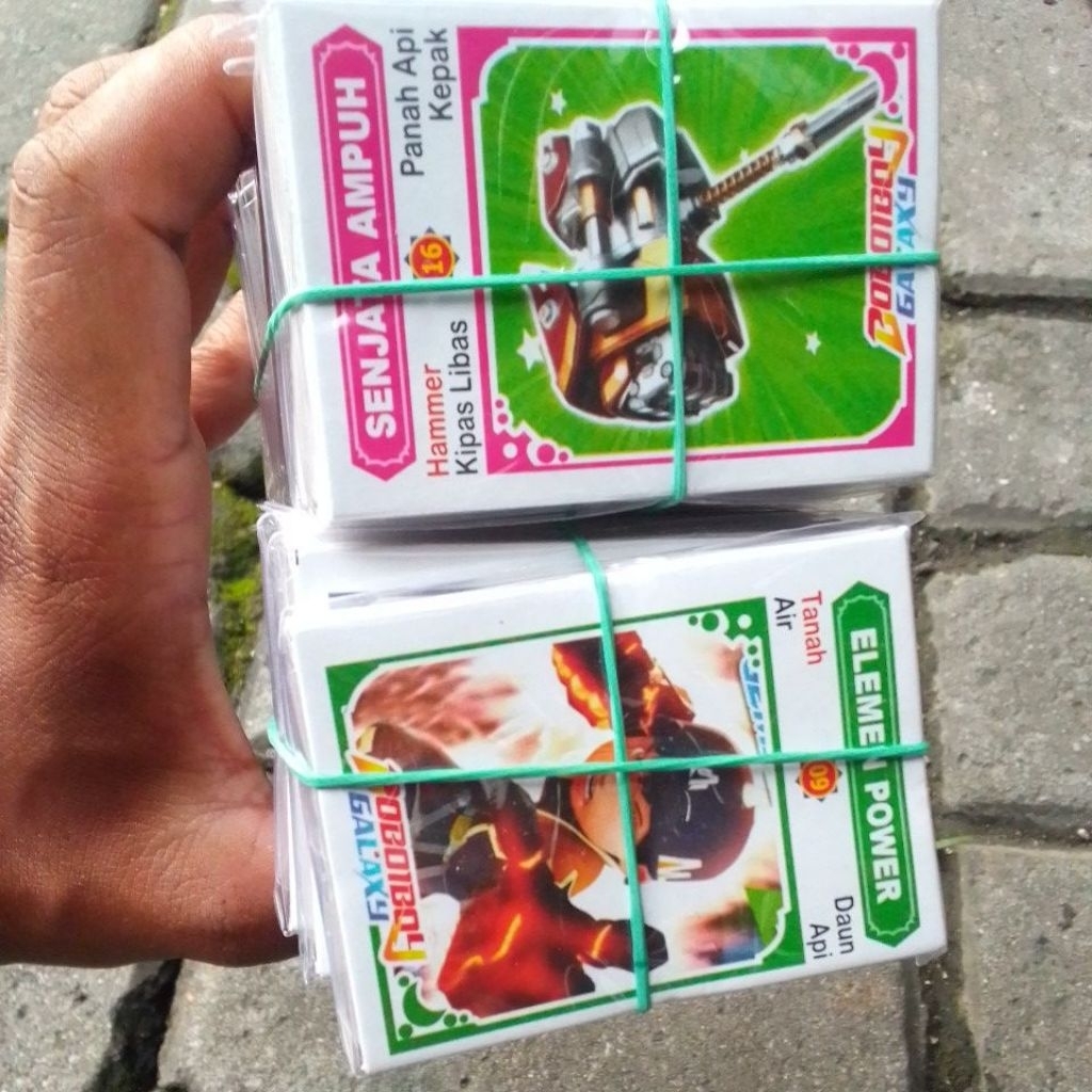 1 Ikat Mainan Kartu Kwartet Boboiboy Lokal ( Isi 10 Sachet )