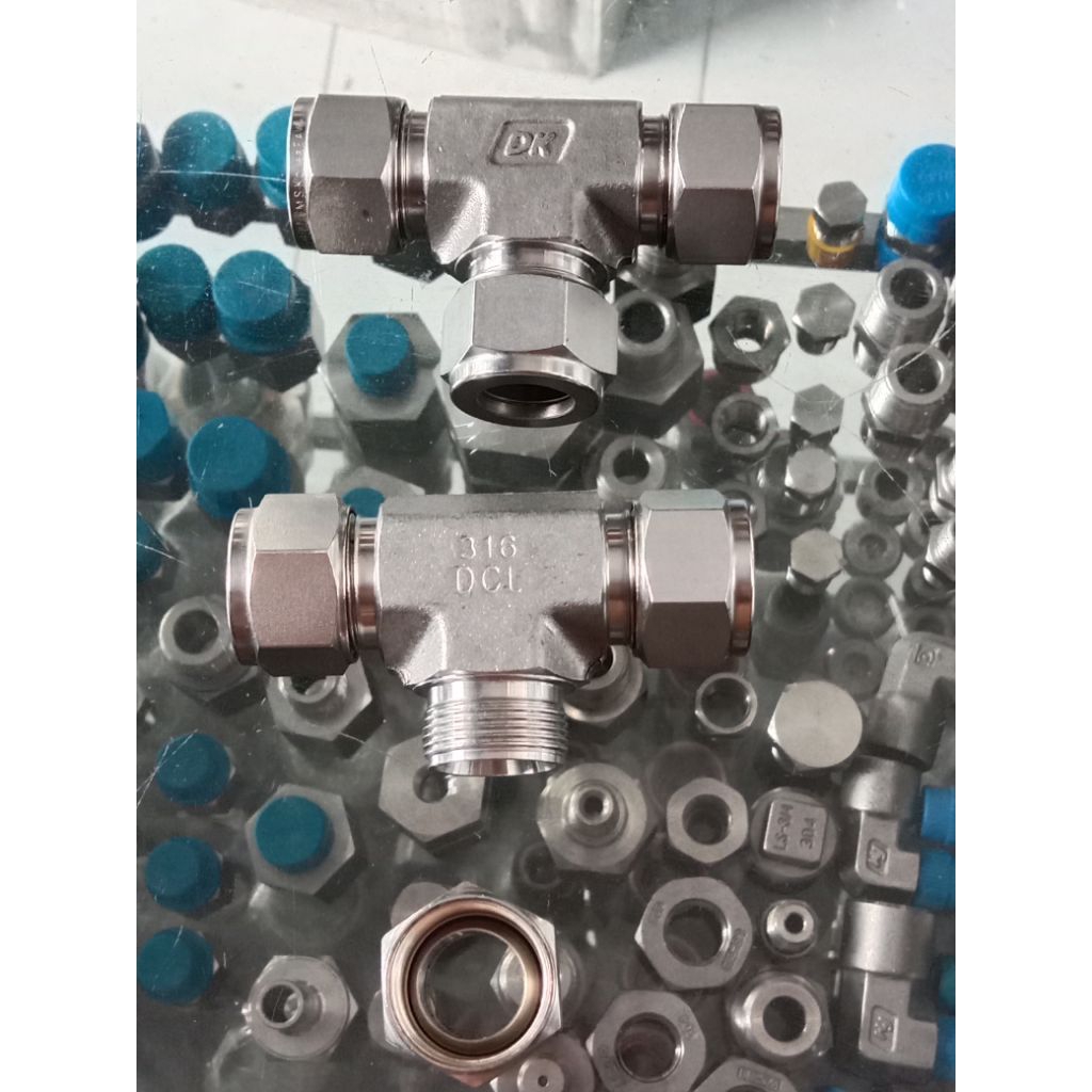 Union Tee Connector 16MM OD SS316 DK-LOK