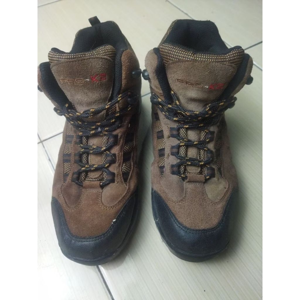 sepatu gunung second | Pro-K2 | ukuran 39